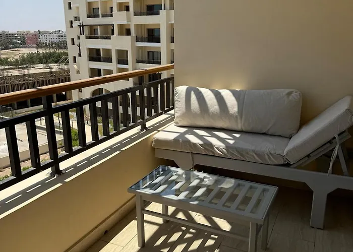 Apartment Lotus Al-dau Heights *